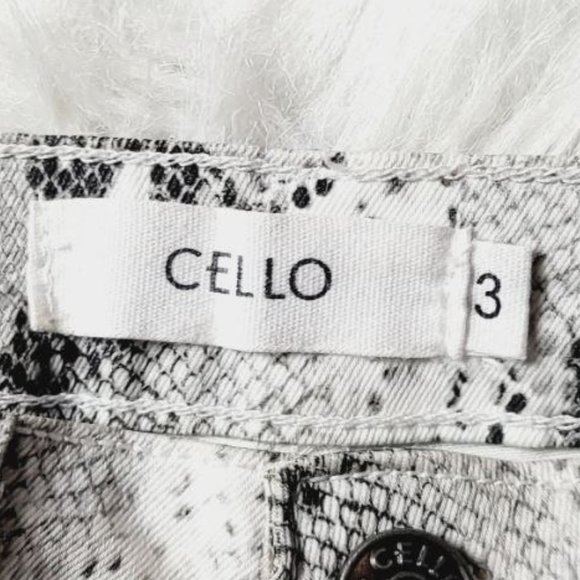 Cello Womens Black and White Phyton Print Skinny Jeans - Picture 3 of 3